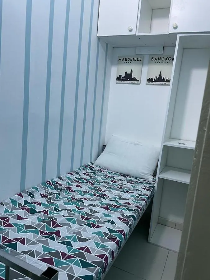 Partations For Rent Hotel Dubai Capsule hotel